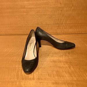 Classique Shoe Salon Grey Pumps